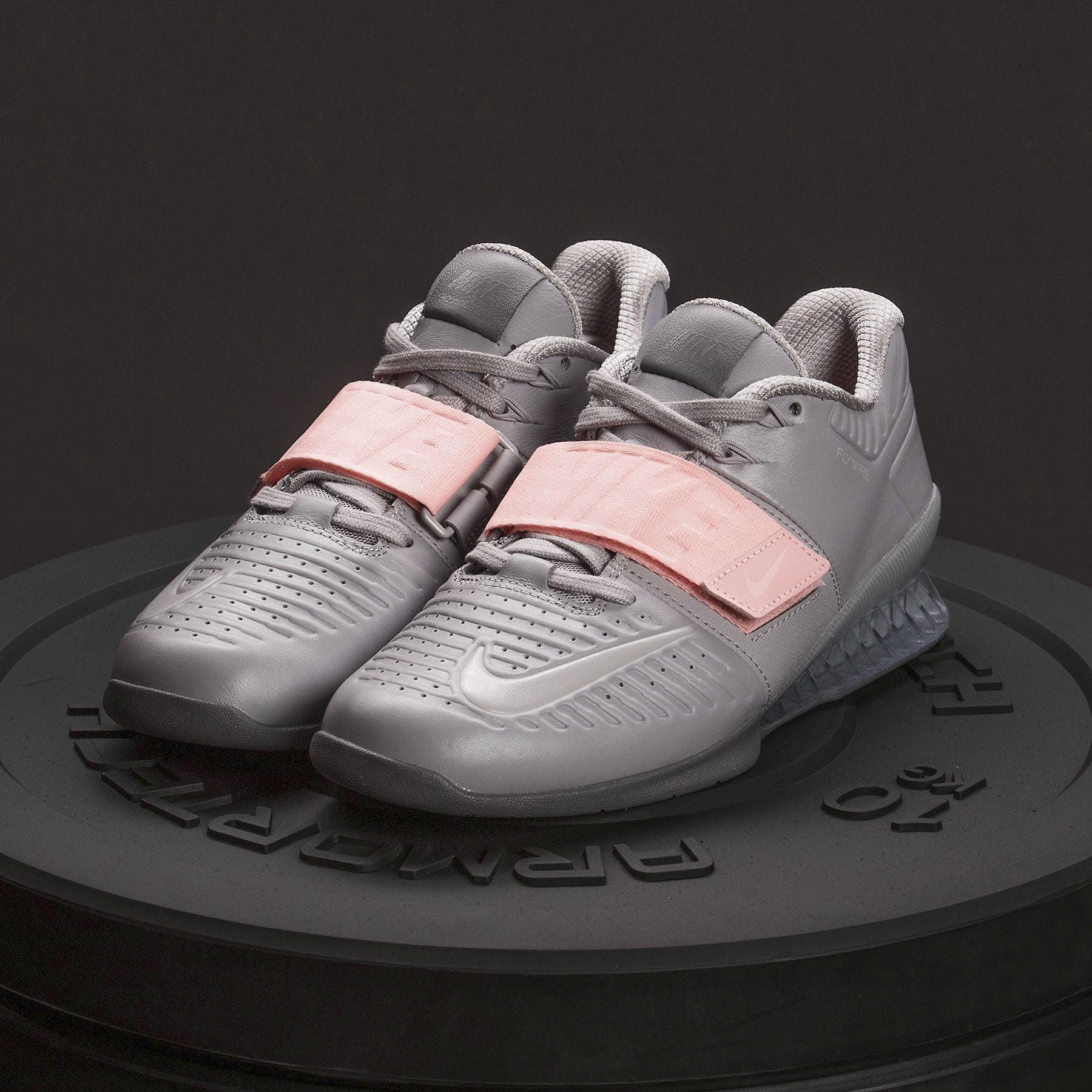 Nike - Romaleos 3 Women's Shoes Grey/Pink – foreverspin546546.com